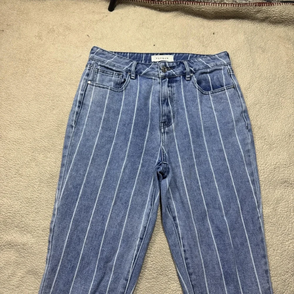 Pacsun Mom Jeans Womens 27 High Rise Pinstripe Relaxed‎ Fit Denim Pants